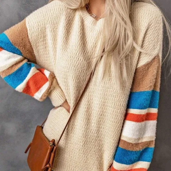 New striped sleeve sweater - Picture 2 of 5